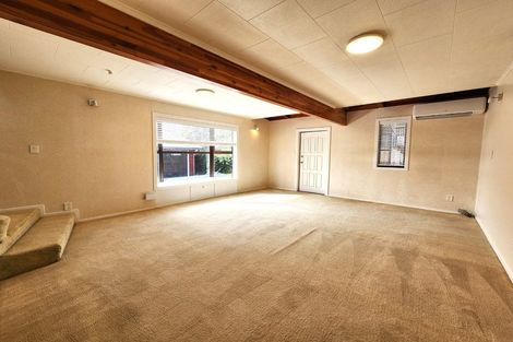Photo of property in 39a Sturges Road, Henderson, Auckland, 0612