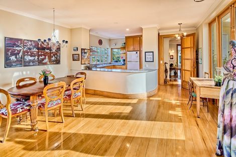 Photo of property in 20 Hadfield Terrace, Kelburn, Wellington, 6012