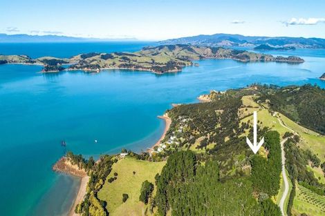 Photo of property in 200 Cowes Bay Road, Waiheke Island, 1971