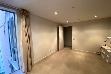 Photo of property in Piermont Apartments, 4e/82 Cable Street, Te Aro, Wellington, 6011