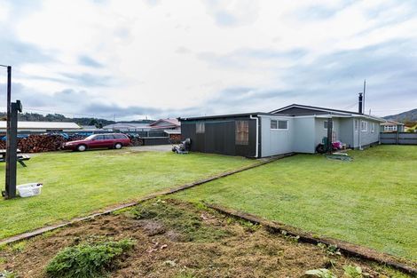 Photo of property in 14 Matai Street, Dobson, Greymouth, 7805