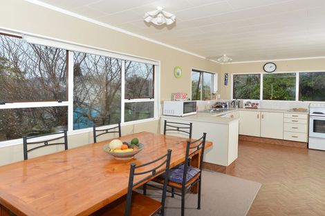 Photo of property in 1 Curlew Place, One Tree Point, 0118