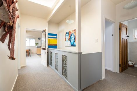 Photo of property in 15 Rawhiti Street, Vogeltown, New Plymouth, 4310