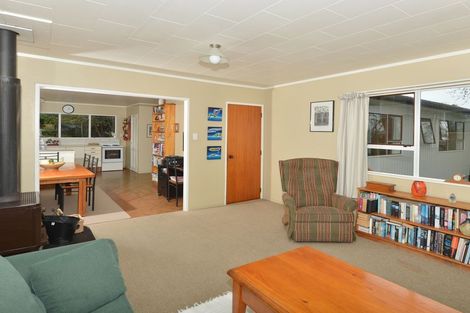 Photo of property in 1 Curlew Place, One Tree Point, 0118