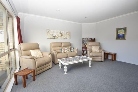 Photo of property in Villa Estate, 21/55 Armstrong Avenue, Carterton, 5713