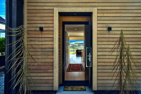 Photo of property in 23 Double Cone Road, Jacks Point, Queenstown, 9371