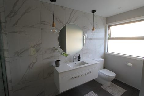 Photo of property in 22 Smith Street, Lepperton, New Plymouth, 4373