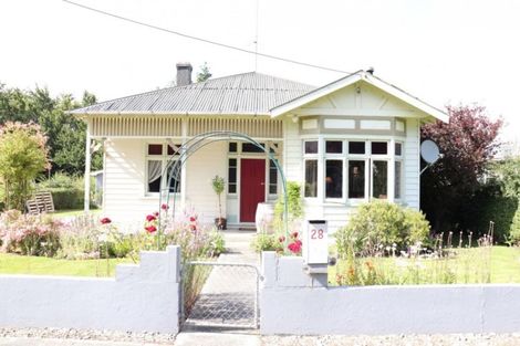 Photo of property in 28 Dacia Street, Lumsden, 9730