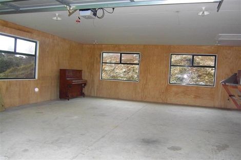 Photo of property in 124 Kent Road, Burgess Park, New Plymouth, 4371