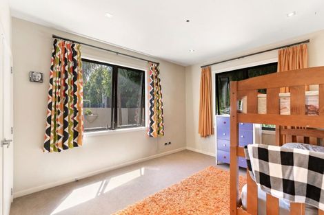 Photo of property in 38 Rere Road, Lake Hayes, Queenstown, 9304