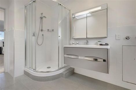 Photo of property in 3/57 Selwyn Avenue, Mission Bay, Auckland, 1071