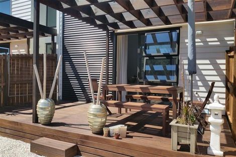 Photo of property in 6 Windfola Parkway, Takanini, 2112