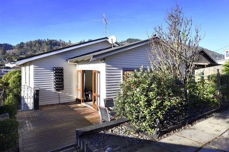 Photo of property in 6 Renwick Place, Nelson South, Nelson, 7010