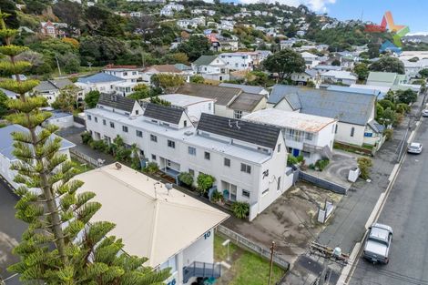 Photo of property in 4/74 Freyberg Street, Lyall Bay, Wellington, 6022