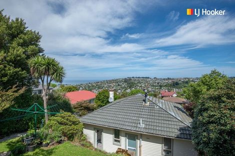 Photo of property in 112 Oakwood Avenue, Balaclava, Dunedin, 9011