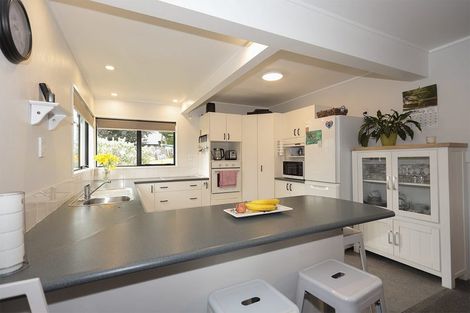 Photo of property in 2 Emery Road, Rotoiti Forest, Rotorua, 3074