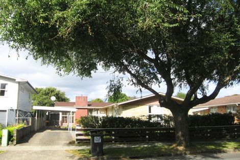 Photo of property in 15 Mcleod Street, Elderslea, Upper Hutt, 5018