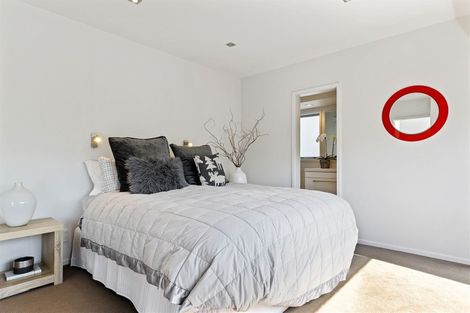 Photo of property in 10a Chevron Place, Ilam, Christchurch, 8041