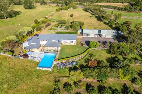 Photo of property in 101 Forest Lakes Road, Otaki, 5583