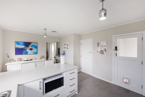 Photo of property in 10 Peters Avenue, Cloverlea, Palmerston North, 4412