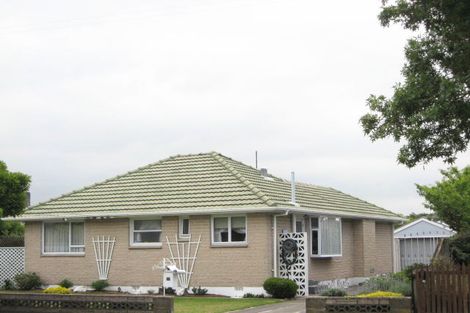 Photo of property in 16 Carters Road, Aranui, Christchurch, 8061