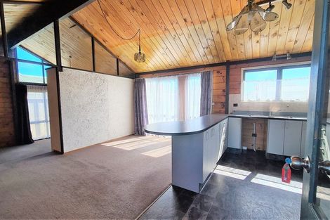 Photo of property in 49 Brennan Place, Opunake, 4616