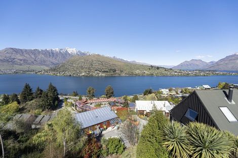 Photo of property in 29 Woodlands Close, Queenstown, 9300