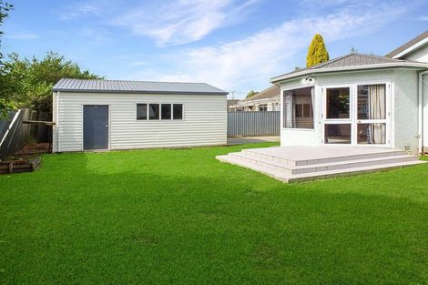 Photo of property in 35 Park Street, Foxton, 4814