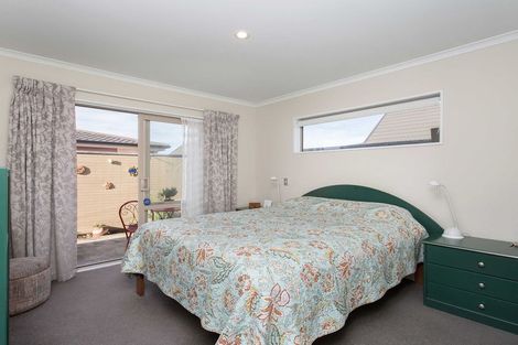 Photo of property in 3 Reeves Road, Rangiora, 7400