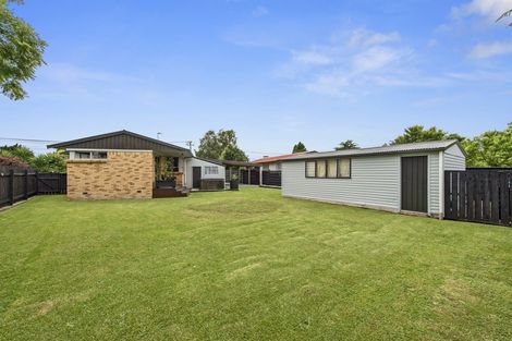 Photo of property in 42 Hendon Road, Fairview Downs, Hamilton, 3214