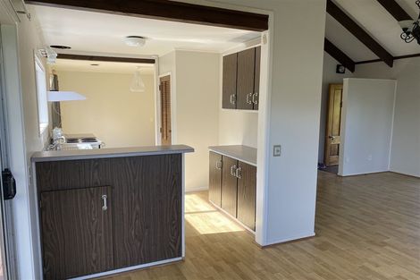 Photo of property in 4 Tadley Court, Goodwood Heights, Auckland, 2105