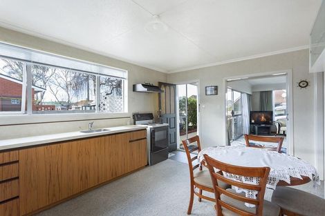 Photo of property in 160 Macandrew Road, South Dunedin, Dunedin, 9012