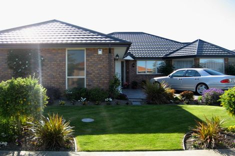 Photo of property in 60 Mounter Avenue, Northwood, Christchurch, 8051