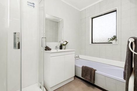 Photo of property in 23 Jasmine Grove, Maungaraki, Lower Hutt, 5010