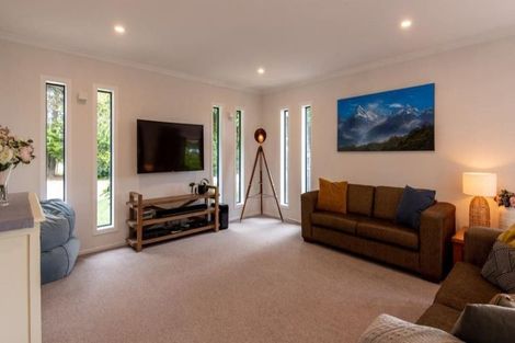 Photo of property in 186 Holland Road, Puketaha, Hamilton, 3286