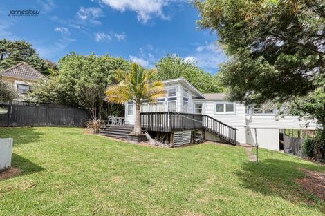 Photo of property in 140 Edmonton Road, Te Atatu South, Auckland, 0610