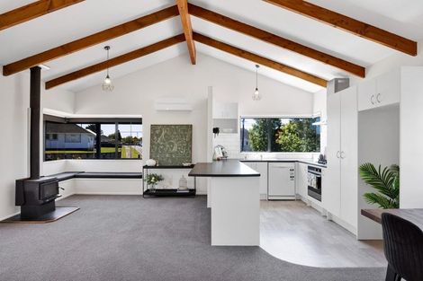 Photo of property in 13 Warwick Road, Stratford, 4332