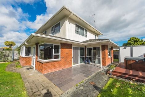 Photo of property in 6 Hampton Place, Springvale, Whanganui, 4501