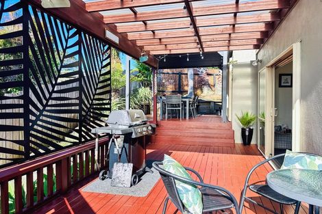 Photo of property in 5 Coralsea Way, Arkles Bay, Whangaparaoa, 0932