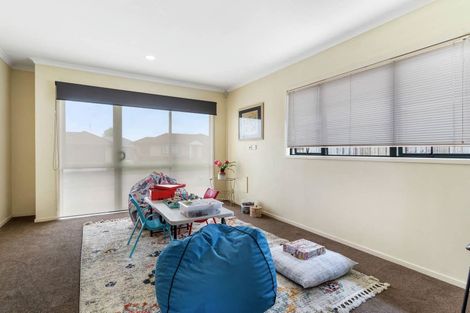 Photo of property in 1 Ballybay Road, East Tamaki, Auckland, 2016