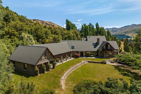 Photo of property in 673 Mount Barker Road, Wanaka, 9382