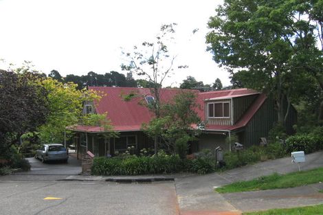 Photo of property in 19 Telephone Road, Birkenhead, Auckland, 0626