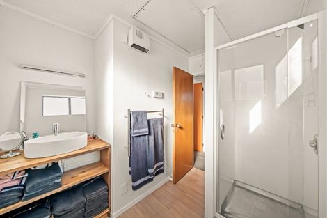 Photo of property in 6 Longfellow Street, Trentham, Upper Hutt, 5018