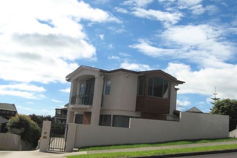 Photo of property in 11 Mccahill Views, Botany Downs, Auckland, 2010