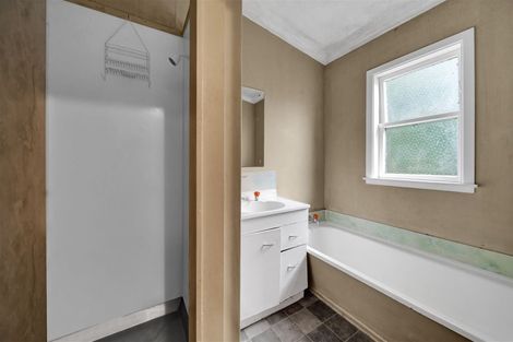 Photo of property in 28a Collins Street, Hawera, 4610