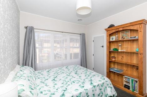 Photo of property in 35 Hinton Avenue, Forest Lake, Hamilton, 3200