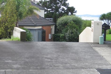 Photo of property in 2/15 Pounamu Place, Shelly Park, Auckland, 2014