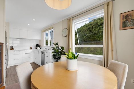 Photo of property in 3/87 Brougham Street, New Plymouth, 4310