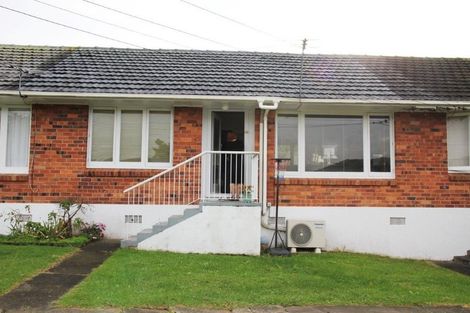 Photo of property in 2/46 Jutland Road, Hauraki, Auckland, 0622