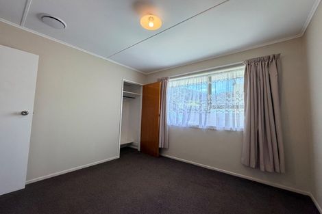 Photo of property in 53b Fyvie Avenue, Tawa, Wellington, 5028